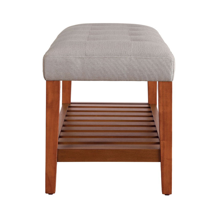 Charla - Bench