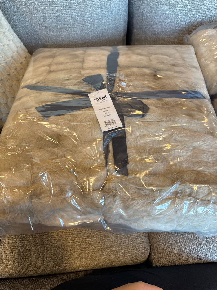 Rouched rabbit throw cream